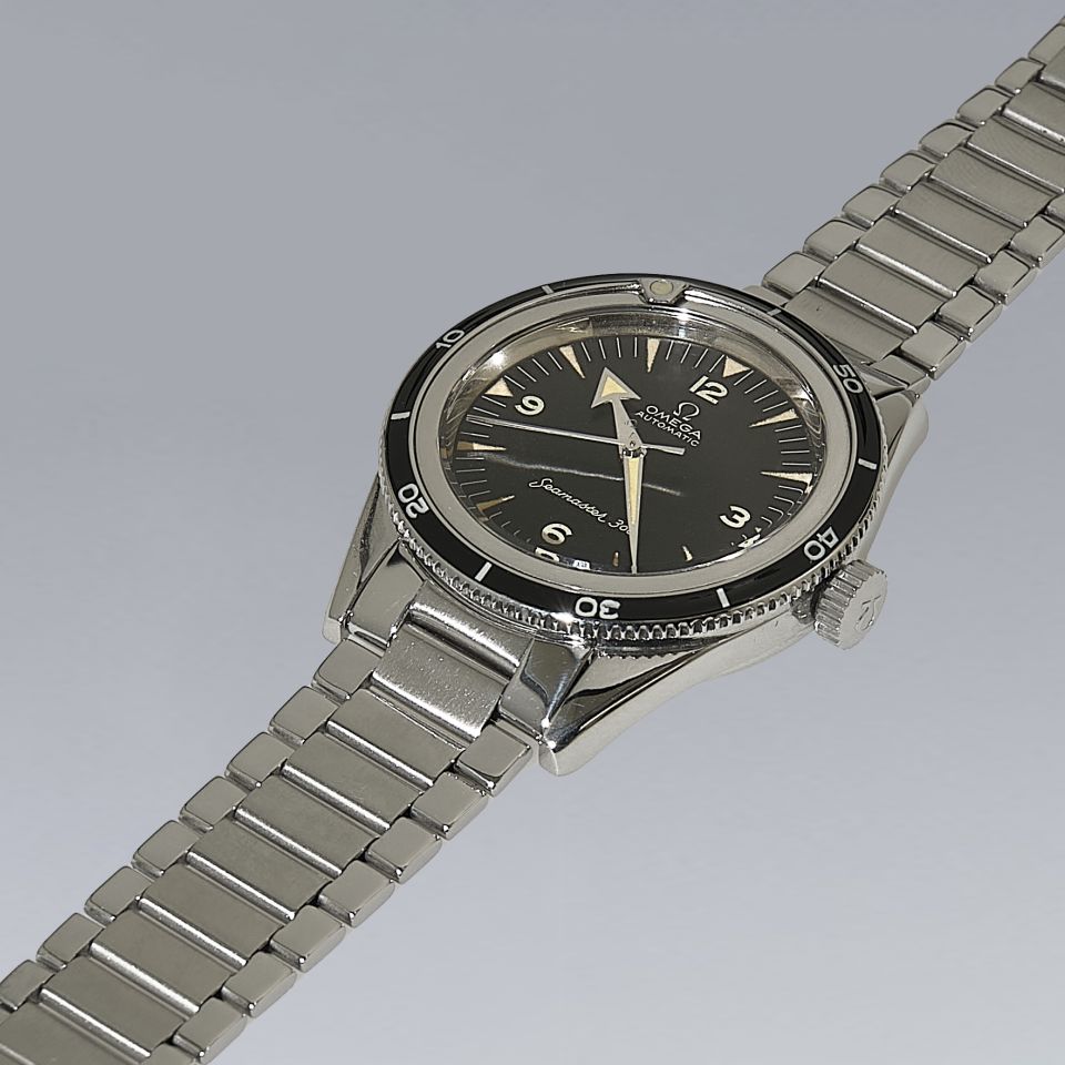 01614 Omega