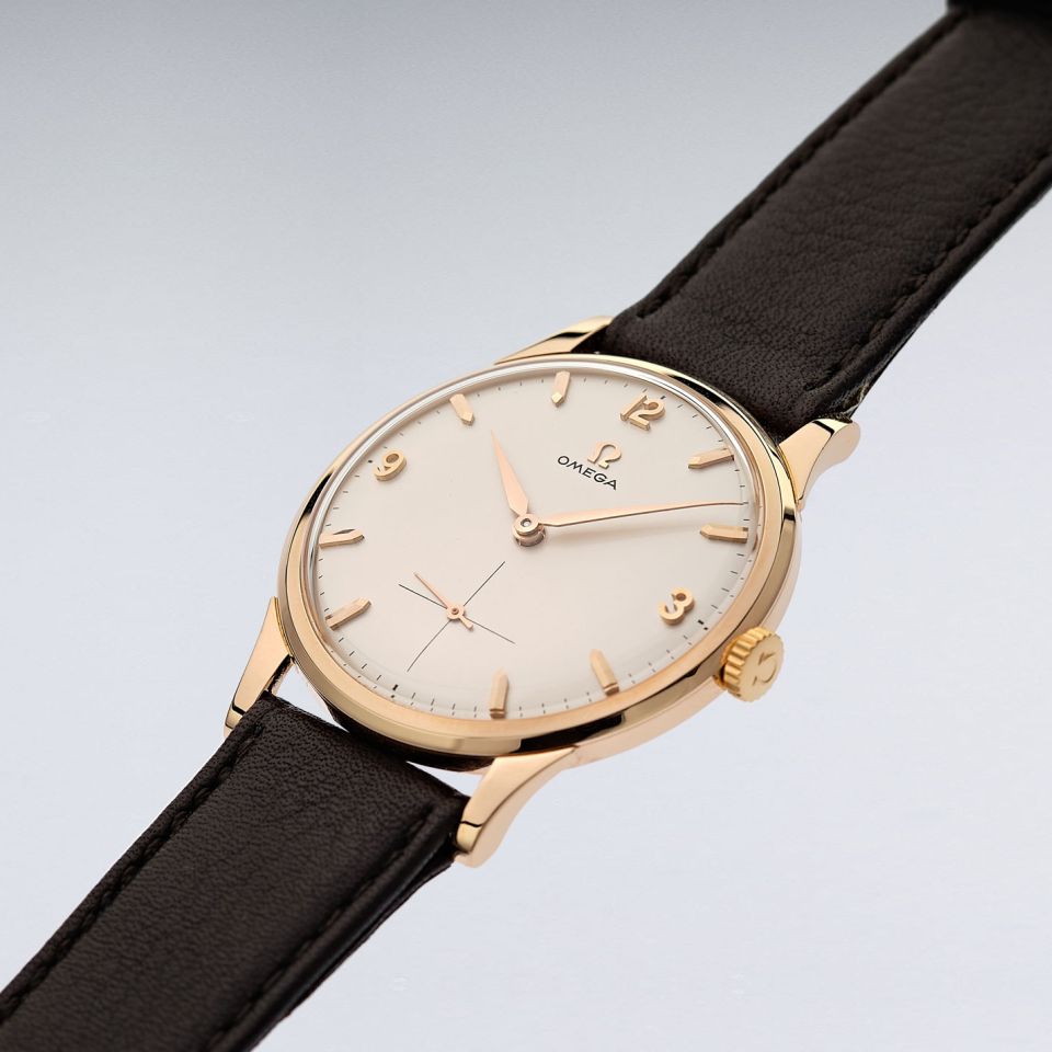 01411 Omega